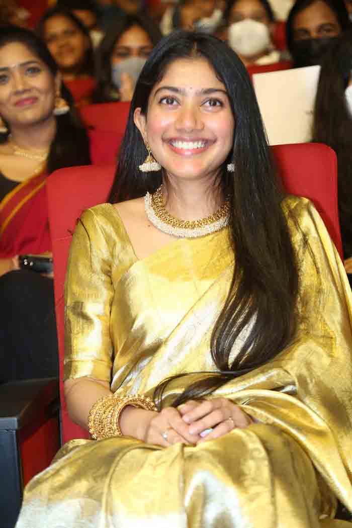 Sai Pallavi looking gorgeous in a golden saree