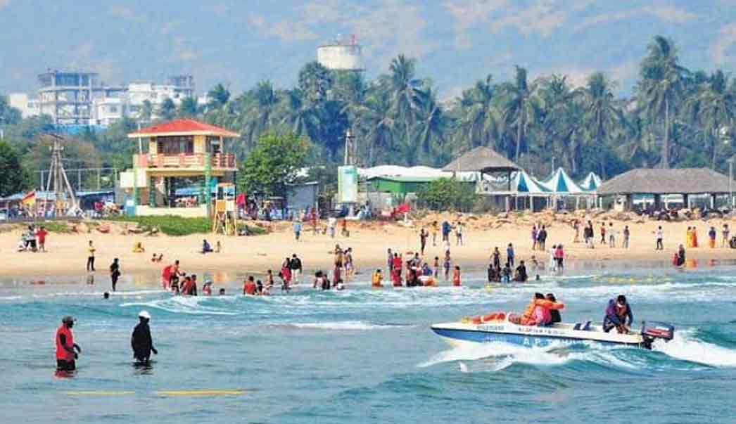 5 Must try activities at Rushikonda Beach