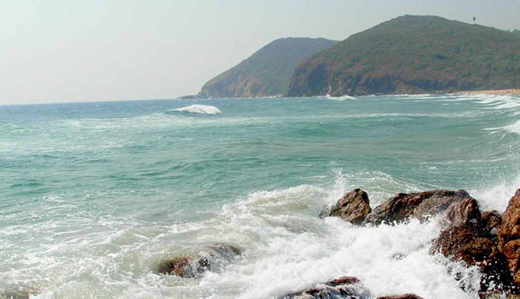 Yarada Beach Vizag (Location, Activities & Things to do)