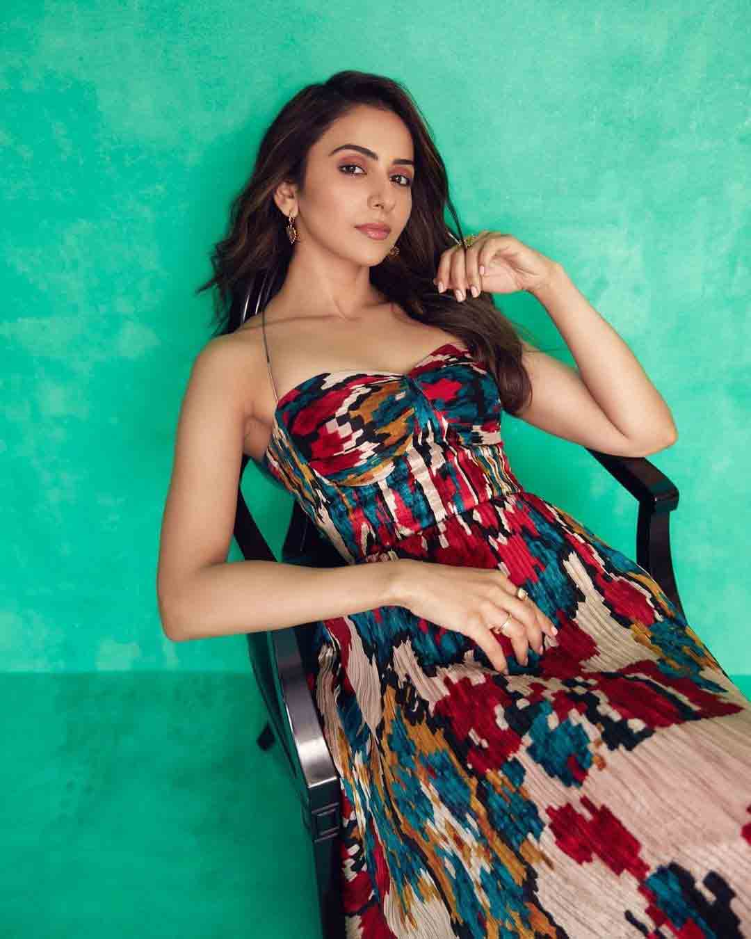 Rakul pulls off her look in a unique way with any outfit