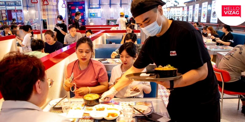 Challenges Faced by Chinese Workers During Labor Day Holiday